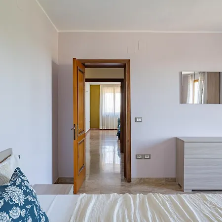 La Rocchetta Apartment Rocca San Giovanni