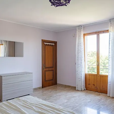 La Rocchetta Apartment Rocca San Giovanni