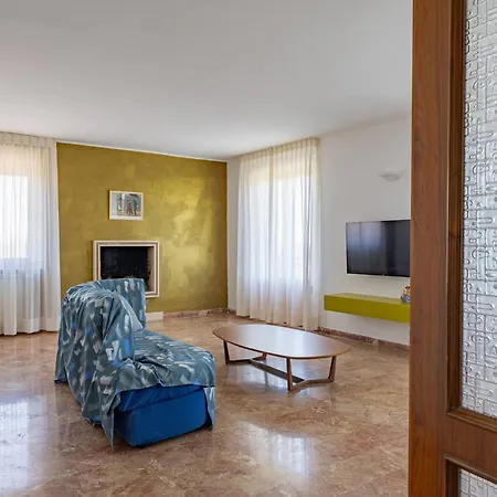 La Rocchetta Lägenhet Rocca San Giovanni